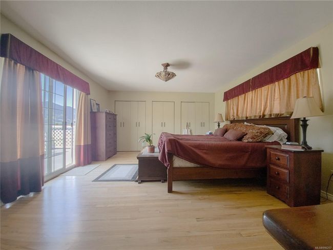 Primary bedroom | Image 25