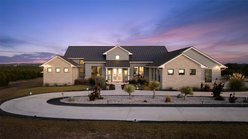 205 S Flat Rock Way, Johnson City, TX, 78636-2141 | Card Image