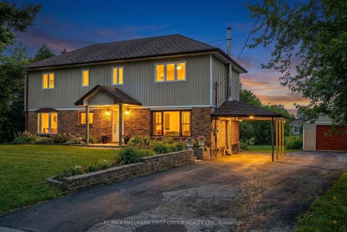 239 Davidson St, Pickering, ON, L1V | Card Image