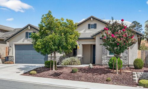 1631 Castlerock Dr, Hollister, CA, 95023-9803 | Card Image