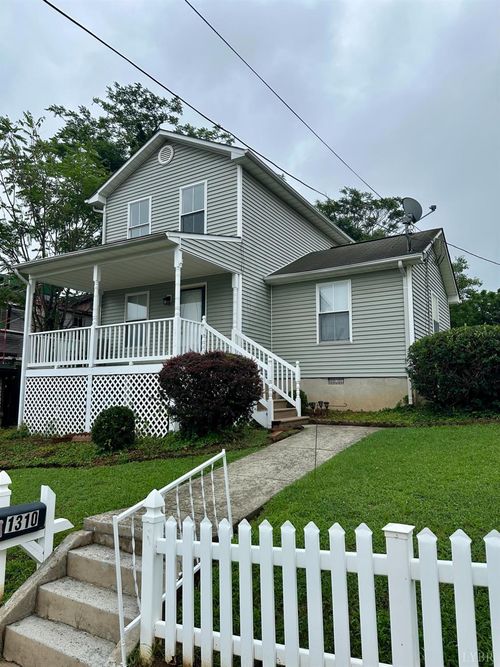 1310 9th St, Lynchburg, VA, 24501-1820 | Card Image
