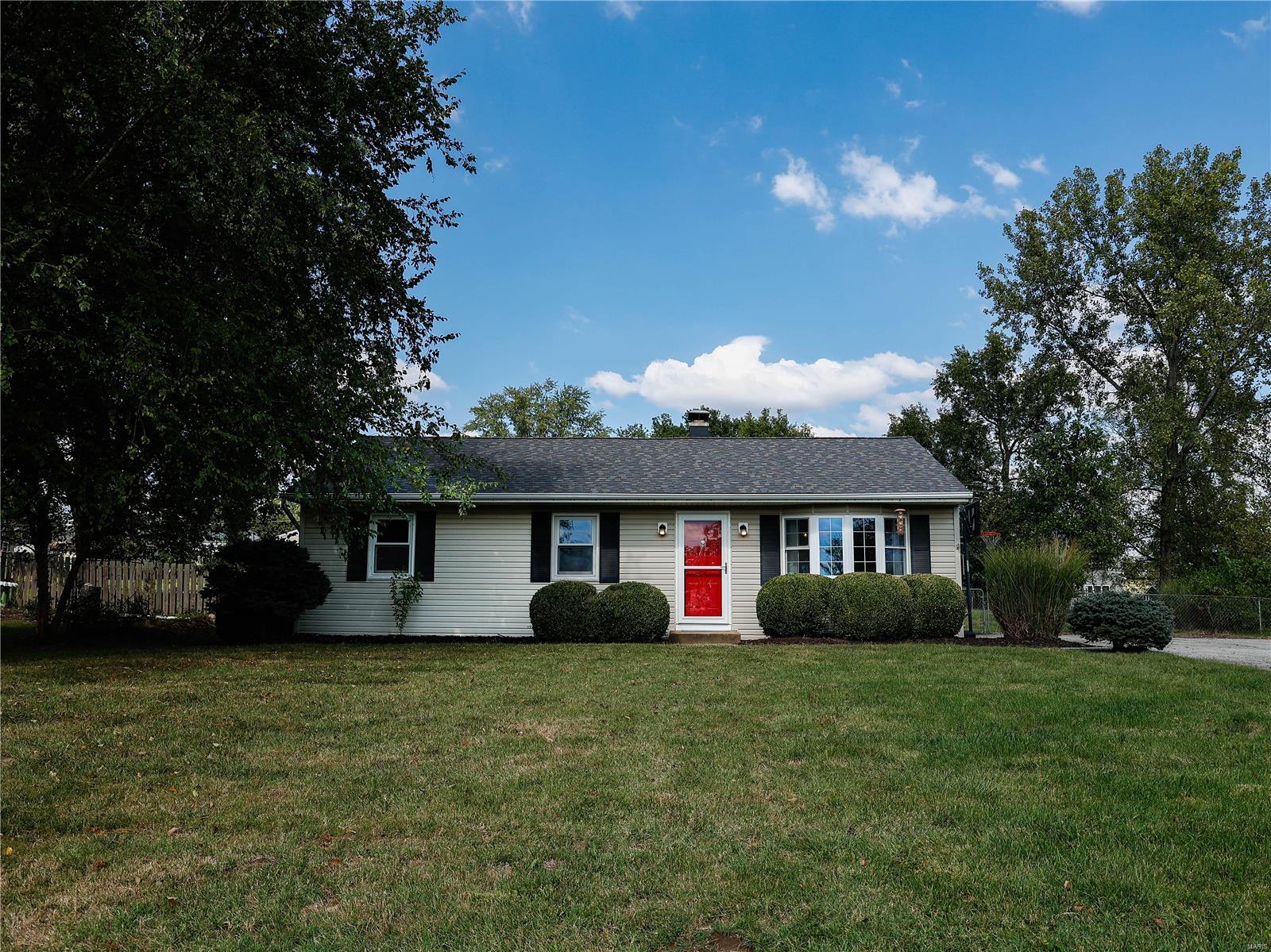Joyce Ann Dr, Manchester, MO 63021