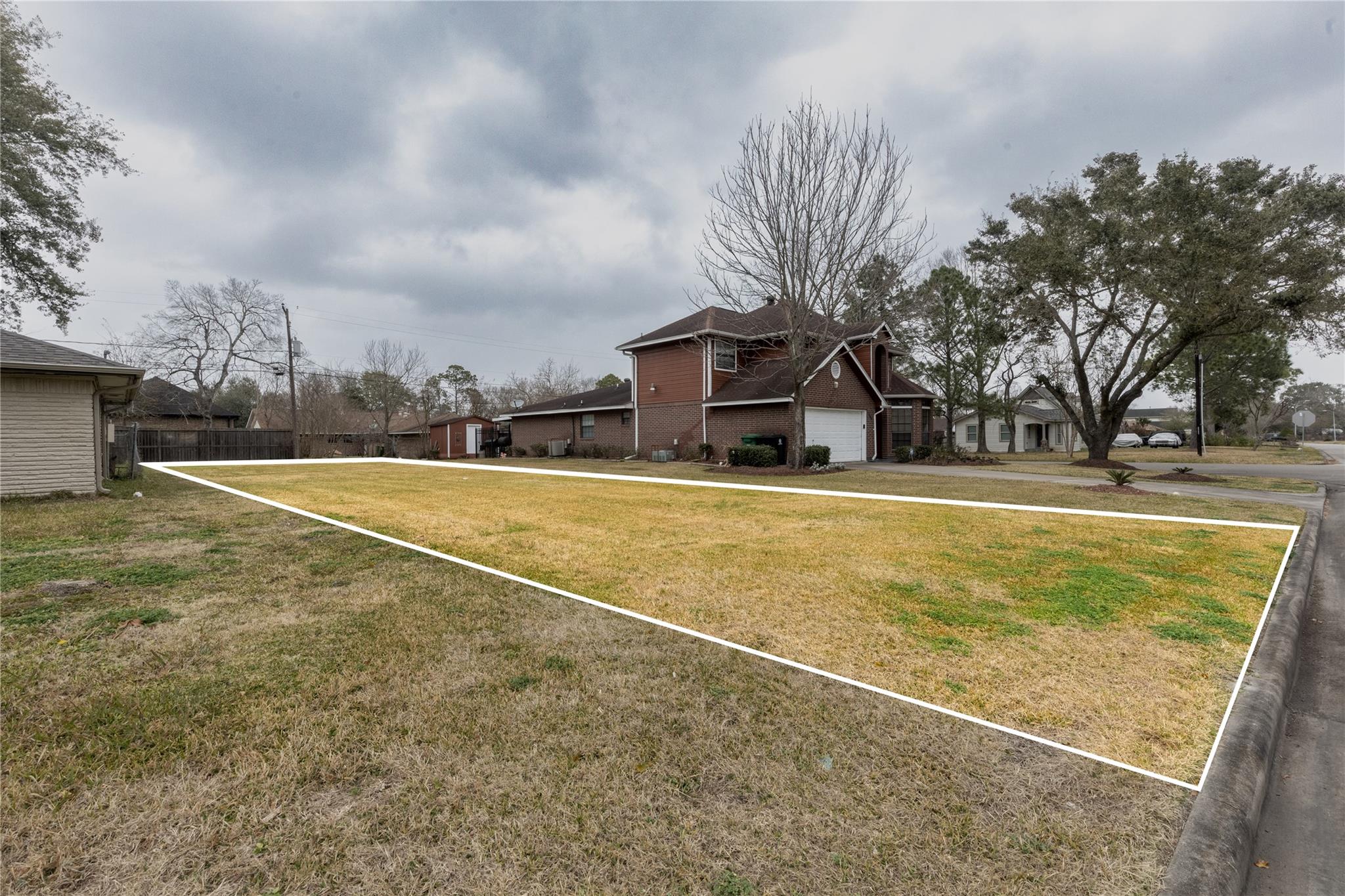 Land in Houston 2