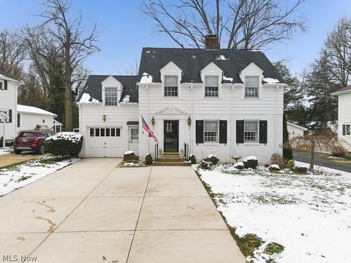 875 Homewood Ave, Salem, OH, 44460-3813 | Card Image