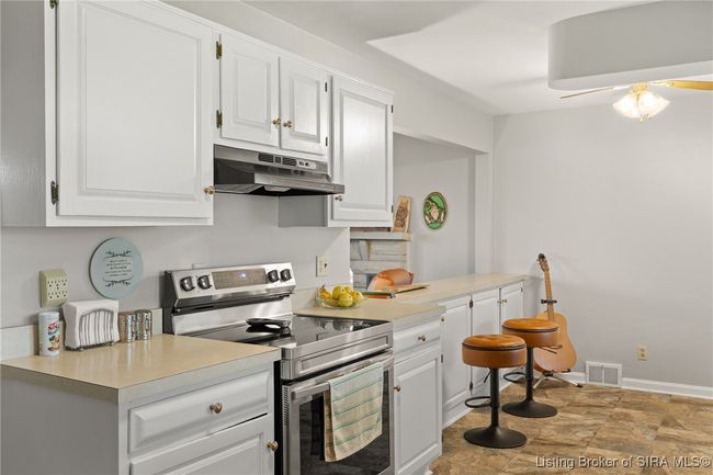 490 Morris Ave, Home with 3 bedrooms, 1 bathrooms and null parking in Corydon IN | Image 12