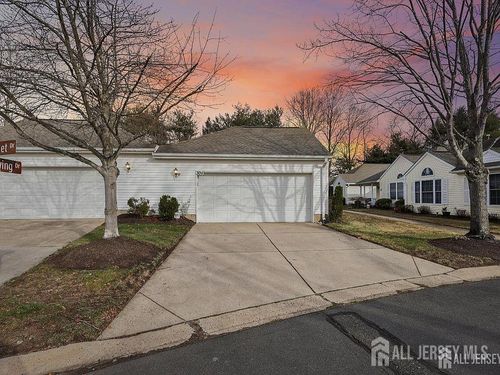 304 Waxwing Dr, Monroe, NJ, 08831-5528 | Card Image