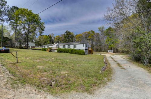 60 Maple Ln, Newberry, SC, 29108-9115 | Card Image