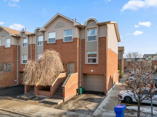 10-1570 Reeves Gate, Oakville, ON, L6M3J3 | Card Image