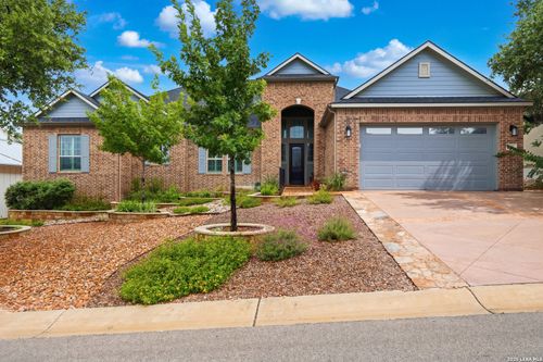 808 Dancing Oak Ln, San Marcos, TX, 78666-3738 | Card Image