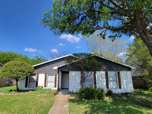 4636 Gleneagle St, Mesquite, TX, 75150-1965 | Card Image