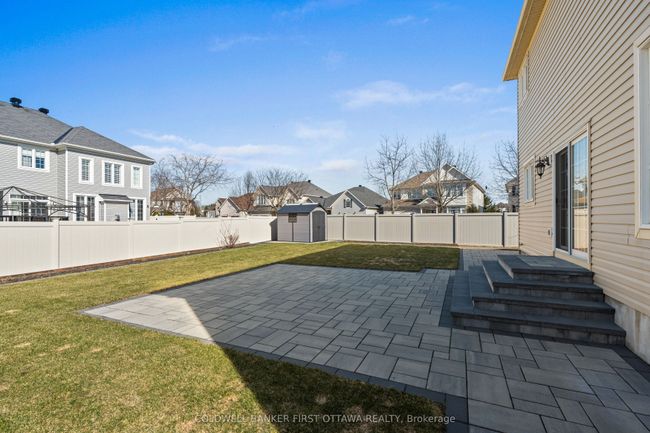 831 Dalkena Pl, House other with 4 bedrooms, 4 bathrooms and 4 parking in Nepean ON | Image 35