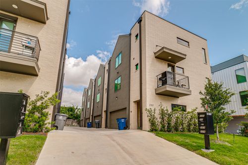 101-2707 Kimsey Dr, Dallas, TX, 75235-4701 | Card Image