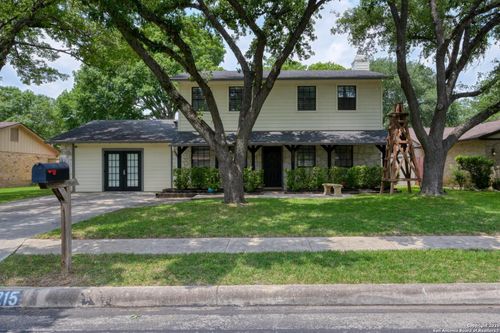 2215 Shady Rock Cir, San Antonio, TX, 78231-1936 | Card Image