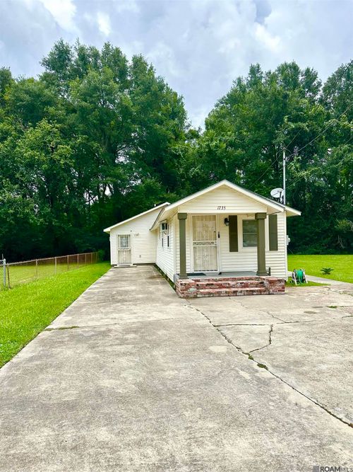 1735 Stanocola Dr, Baton Rouge, LA, 70807-3048 | Card Image