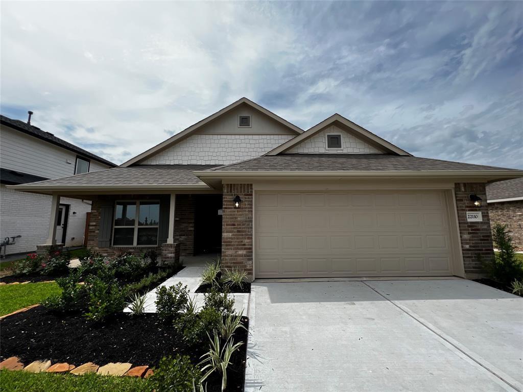 13130 Lago Acero Lane, For Sale in Texas City Zoocasa