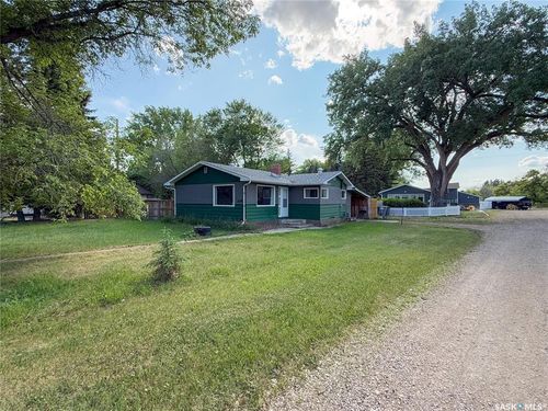 306 Clay St, Eastend, SK, S0N0T0 | Card Image