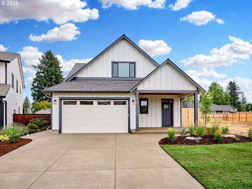 2589 N Lydia Loop, Hubbard, OR, 97032-9118 | Card Image