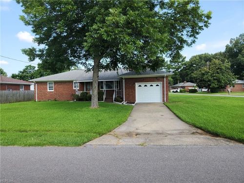 412 Hartsdale Rd, Virginia Beach, VA, 23462-4308 | Card Image