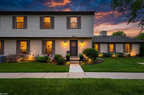 35182 N Bay Cir Circle, Harrison Charter Township, MI, 48045 | Card Image