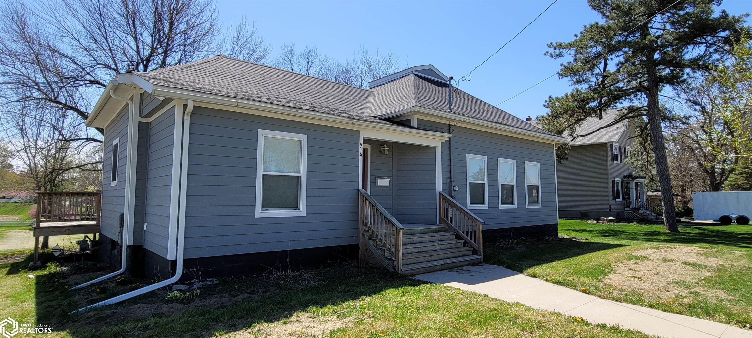 Jefferson St, Corydon, IA 50060