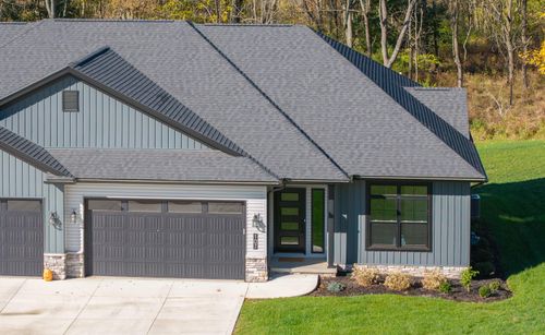 107 Roanoke St, Mount Vernon, OH, 43050-7801 | Card Image