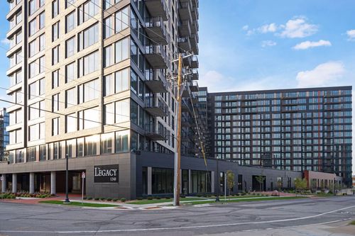 707-1240 S 2nd St, Minneapolis, MN, 55415-2621 | Card Image