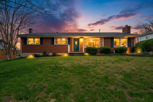 727 Plantation Cir, Roanoke, VA, 24019-4915 | Card Image