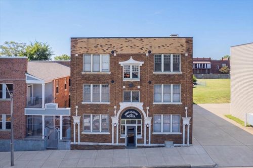 301-77 Vance Ave, Memphis, TN, 38103-4240 | Card Image