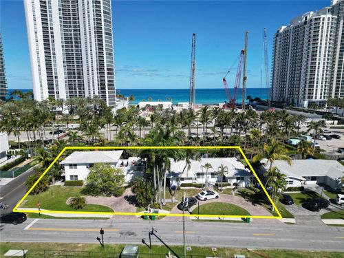 18815 Atlantic Blvd, Sunny Isles Beach, FL, 33160-2418 | Card Image