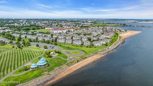 9 S Shore Dr, South Amboy, NJ, 08879-3433 | Card Image