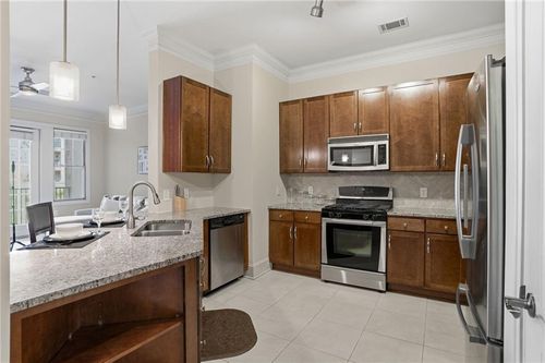 2425-3621 Vinings Slope Se, Atlanta, GA, 30339-4178 | Card Image