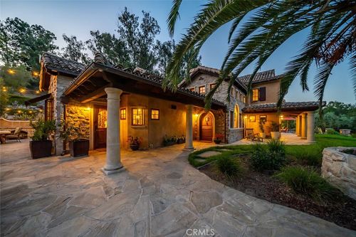 1155 Carpenter Canyon Rd, Arroyo Grande, CA, 93420-5115 | Card Image