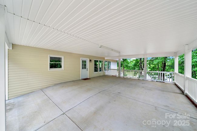Front | Image 5