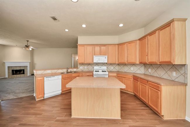 Island Kitchen | Image 11