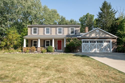 5791 Sunset Dr, Hudson, OH, 44236-3836 | Card Image