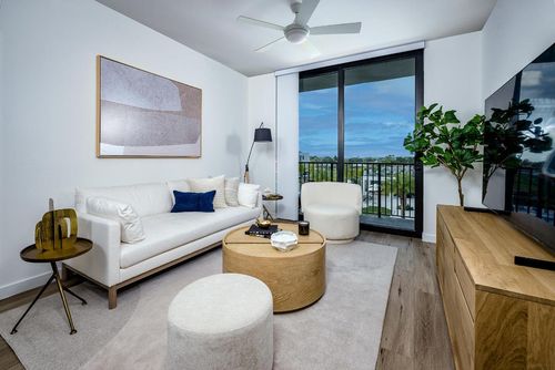 4-108-2000 Stirling Rd, Hollywood, FL, 33020-1141 | Card Image