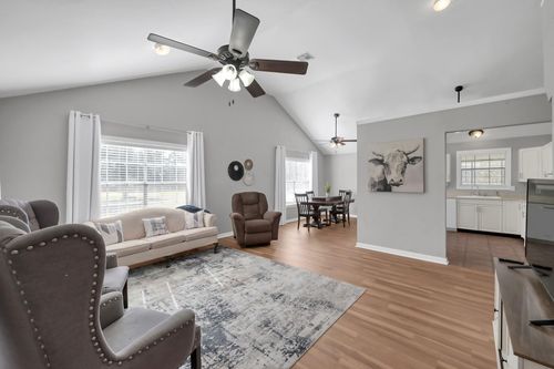 392 Timber Bay Dr, Trinity, TX, 75862-8697 | Card Image