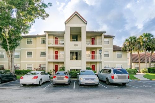 apt-206-3004 Parkway Blvd, Kissimmee, FL, 34747-4506 | Card Image