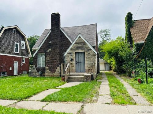 12697 Robson St, Detroit, MI, 48227-2516 | Card Image