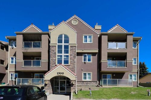1532 Edenwold Hts Nw, Calgary, AB, T3A3V2 | Card Image