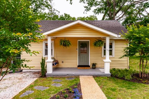 110 Sadler Ct, Nashville, TN, 37210-4816 | Card Image