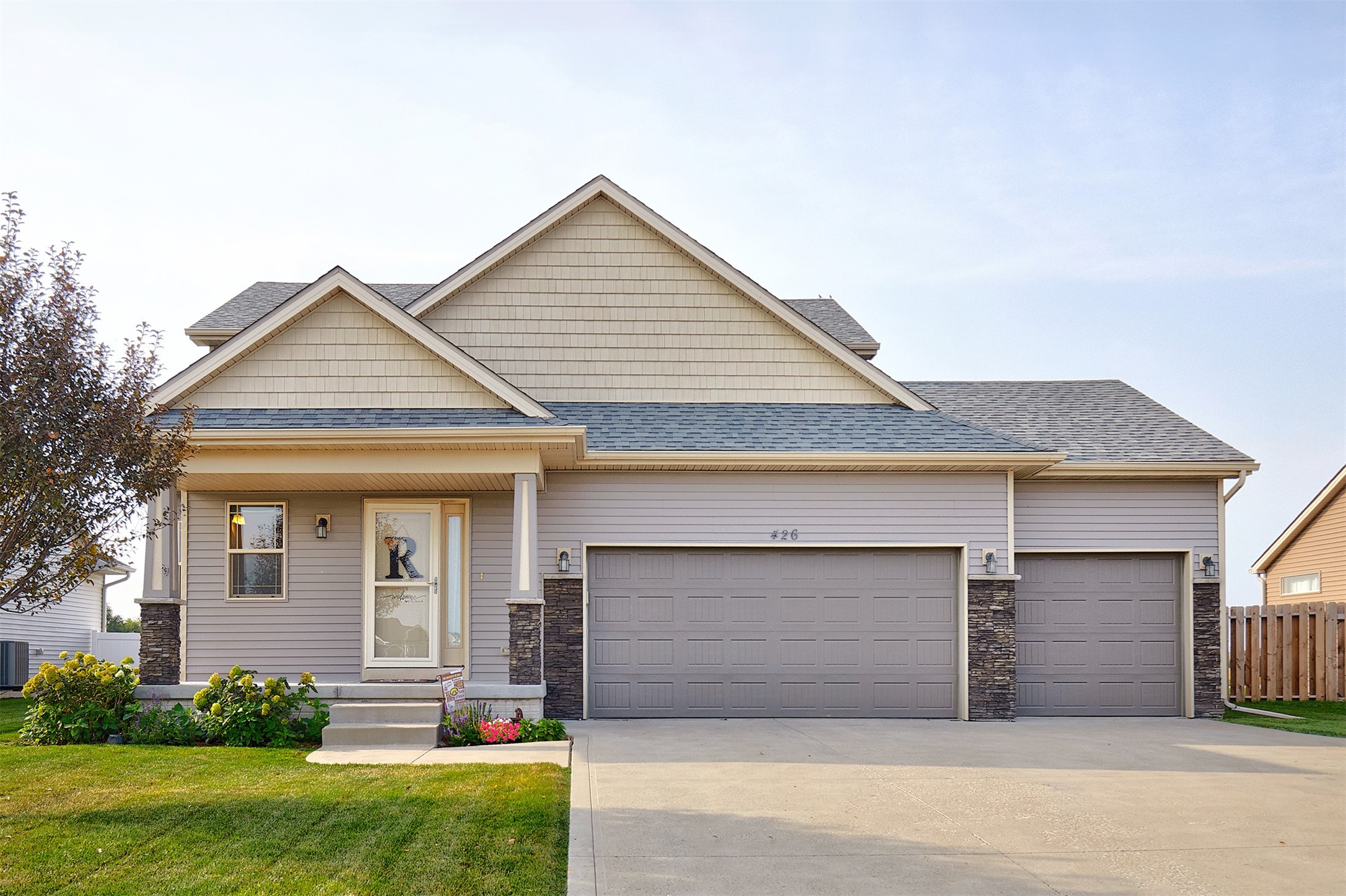 Oak Tree Dr, Winterset, IA 50273