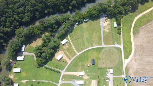 13 County Road 1042, centre, AL, 35960-7667 | Card Image