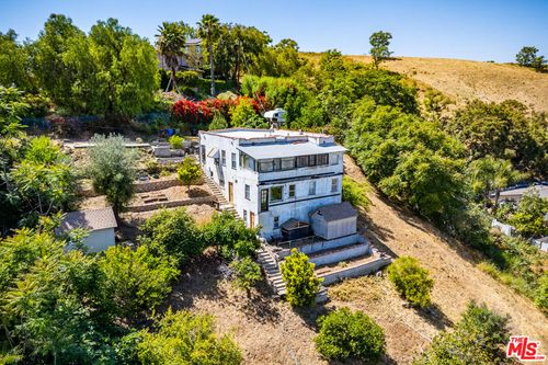 2818 Ashland Avenue, Los Angeles, CA, 90031 | Card Image