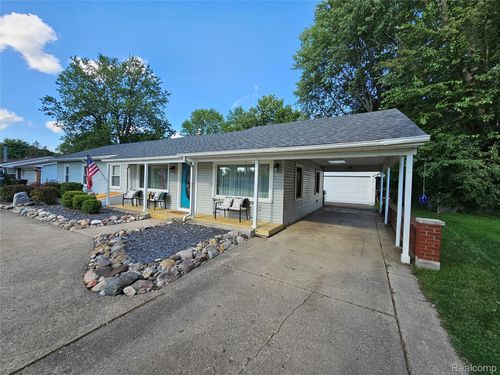 53120 Odilon Ave, Shelby Township, MI, 48316-2549 | Card Image