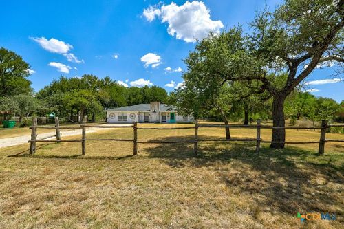 452 County Road 3081, Lampasas, TX, 76550-3905 | Card Image