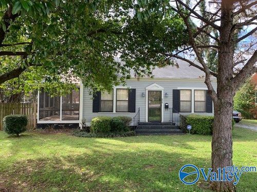 608 California St Se, Huntsville, AL, 35801-3720 | Card Image