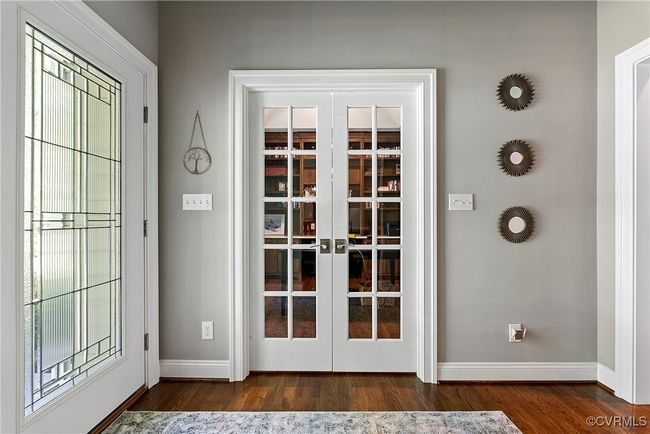 Office with french doors | Image 6