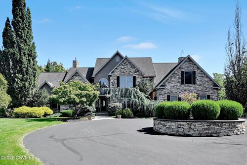 37 Kara Ln, Bloomsburg, PA, 17815-8880 | Card Image