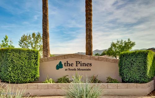 2023 E Valencia Dr, Phoenix, AZ, 85042-6921 | Card Image